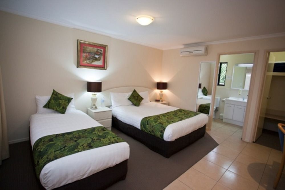 The Palms Motel Chinchilla Exterior foto